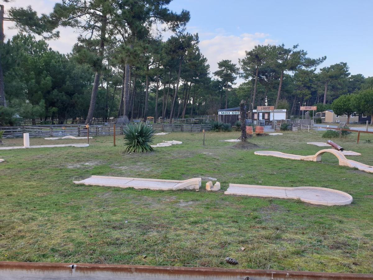 Mobil Home 6 Personnes Camping 5 Etoiles ヴァンデ・モンタリヴェ エクステリア 写真